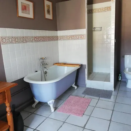 Le Clos'art Bed & Breakfast Vinassan