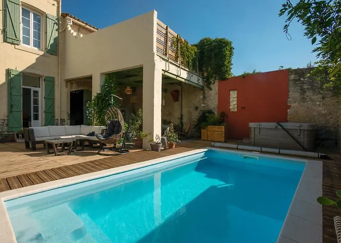 Le Clos'art 3*