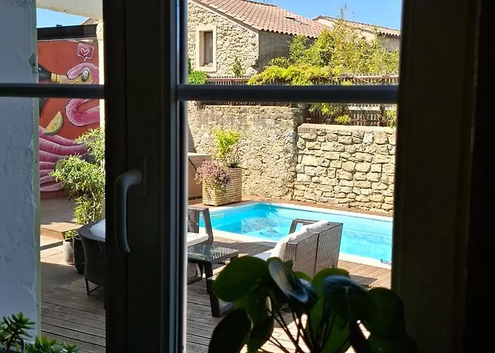 Oda ve Kahvaltı Le Clos'art Vinassan