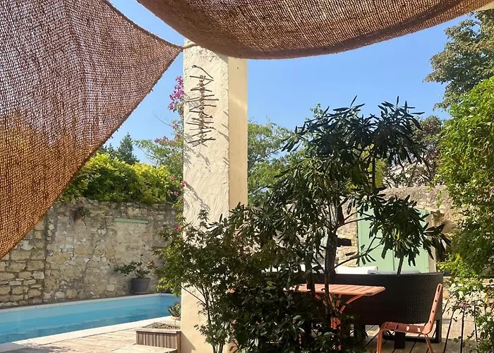 Le Clos'art Oda ve Kahvaltı 3*